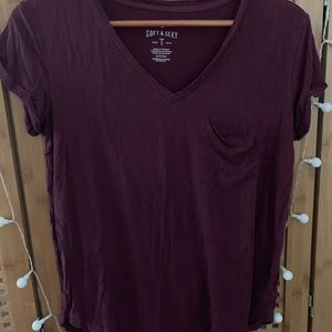 american eagle t-shirt